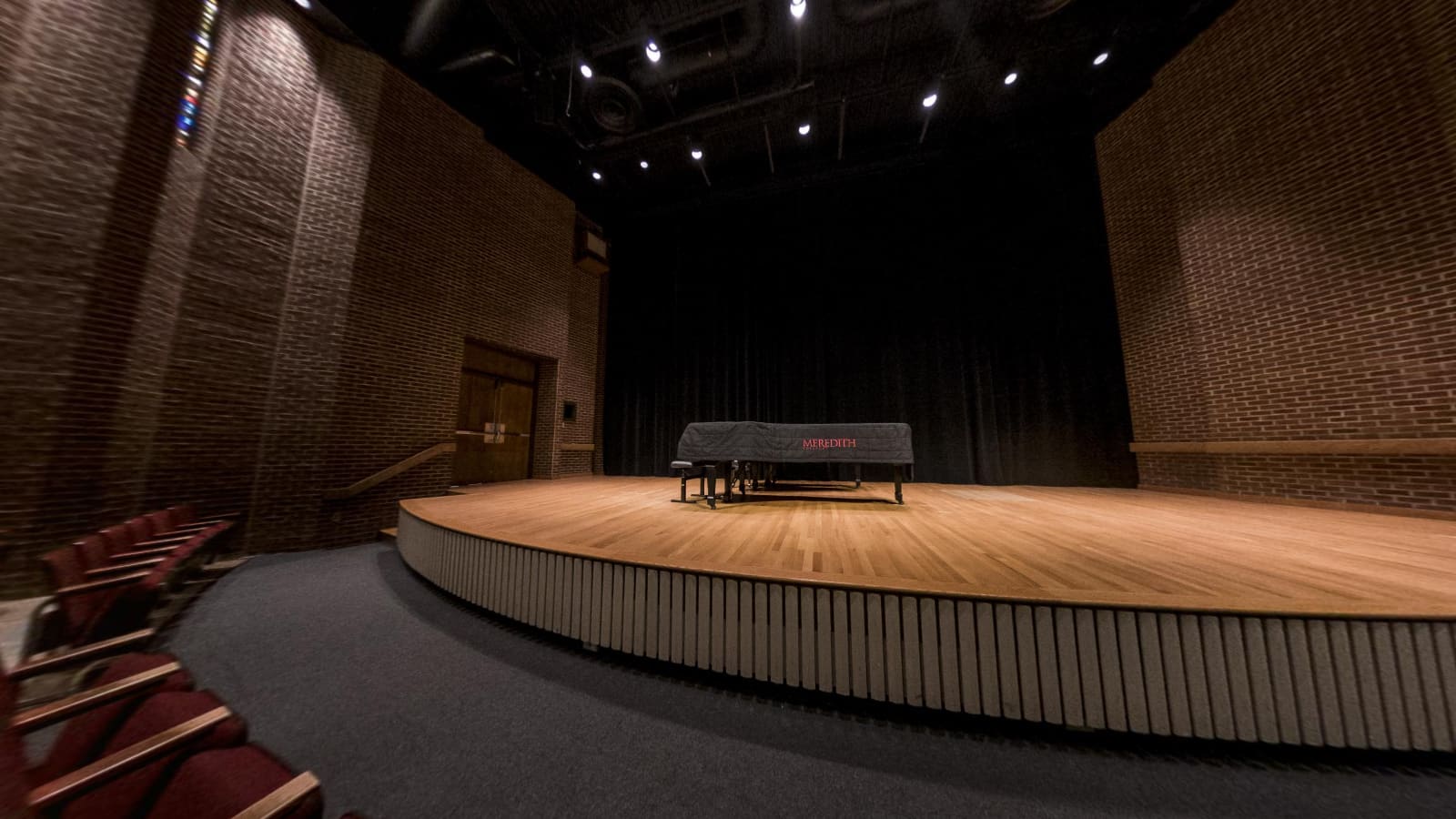 360° view of Carswell Concert Hall at Meredith College