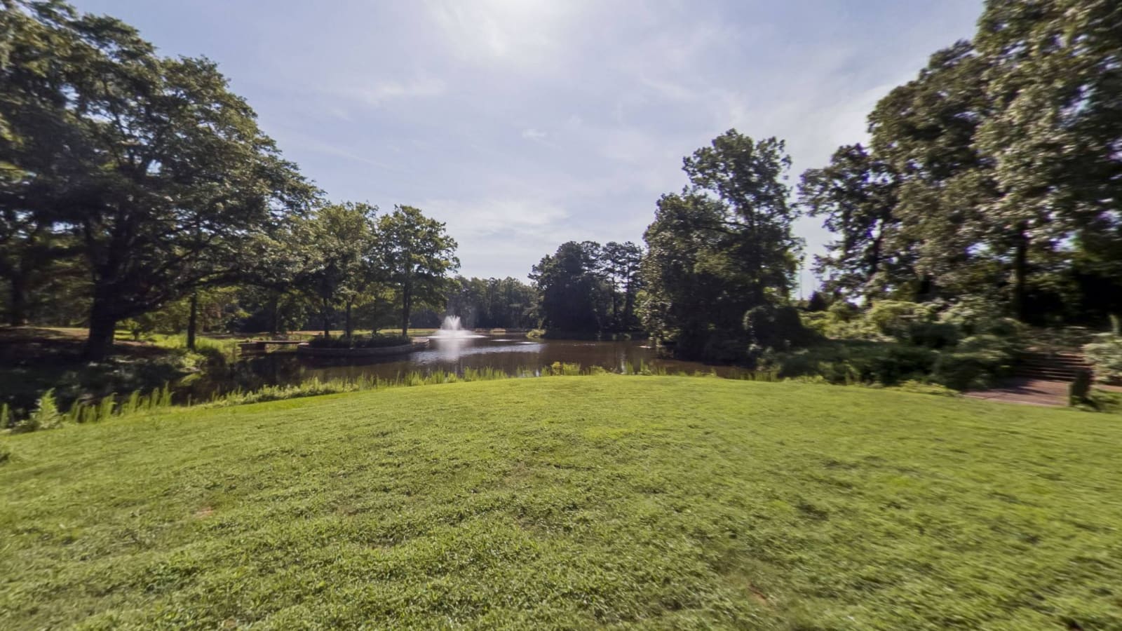 360° view of Meredith Lake & McIver Amphitheater at Meredith College